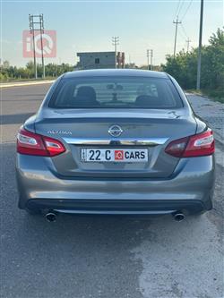 نيسان ألتيما